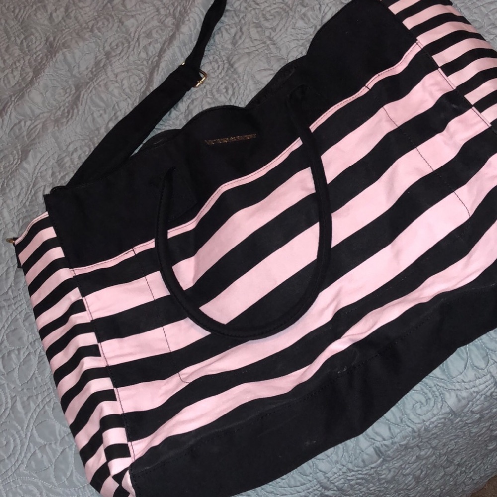 Victoria Secret Duffle Bag